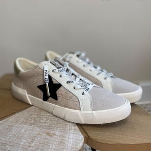 Vintage Havana White Croc Dennis Sneaker